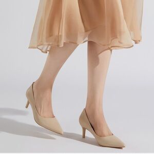 ZURIN. Women's Pumps Closed Pointed Toe Stiletto Heels. Size 8.5